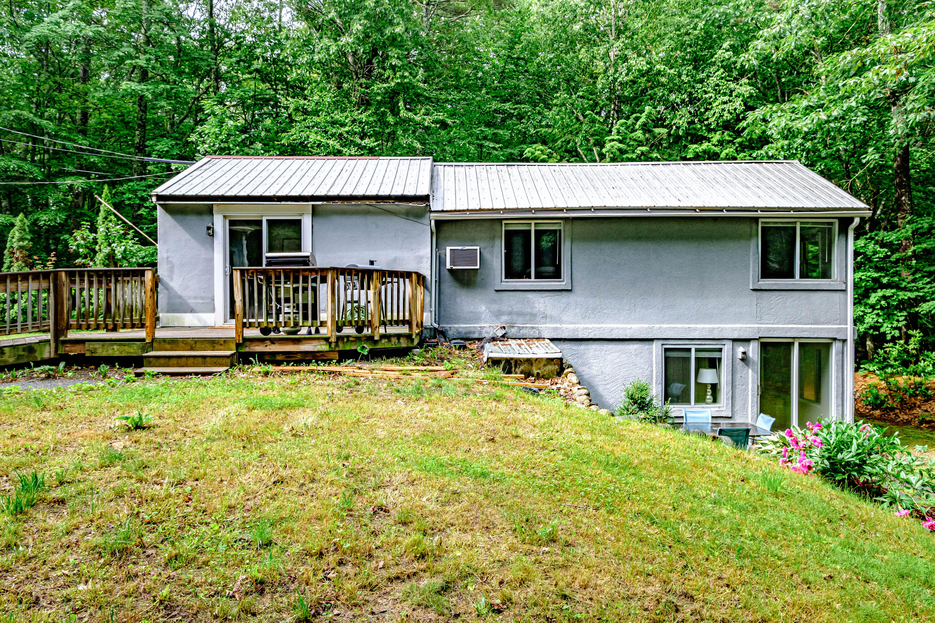 17 Grassington Road Windham, ME 04062 - Photo 1 of 54 20230627gp-60008