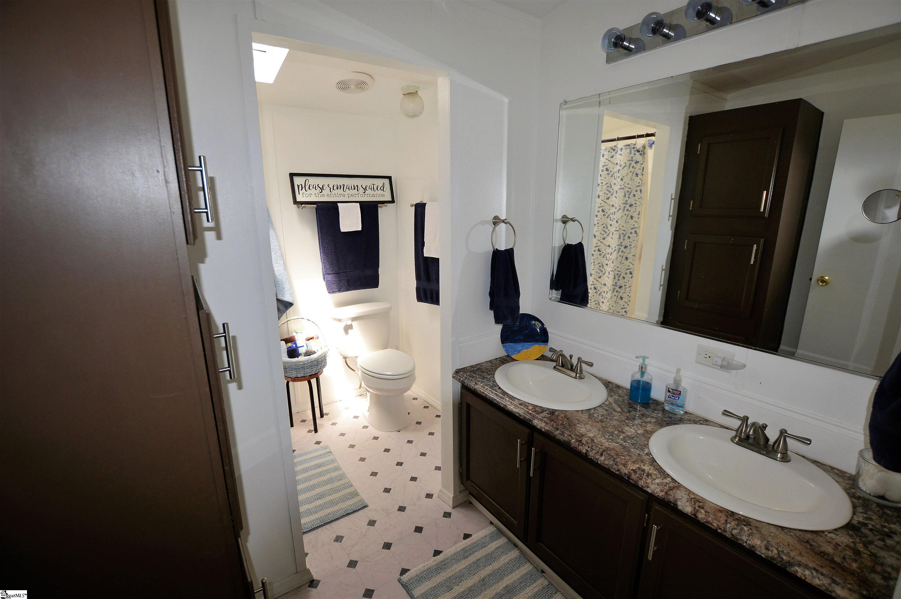 2116 Lamb Mountain Road Hendersonville, NC 28792 - Photo 18 of 29