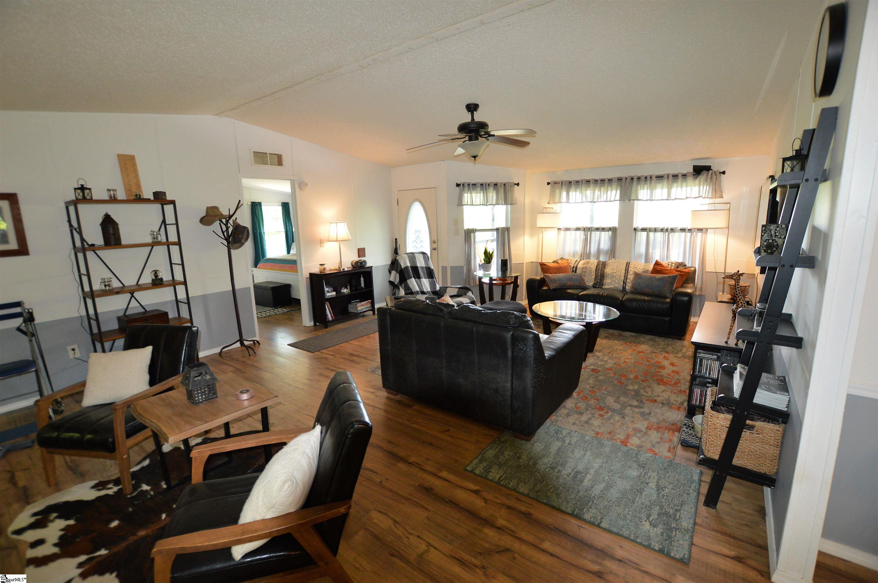 2116 Lamb Mountain Road Hendersonville, NC 28792 - Photo 7 of 29