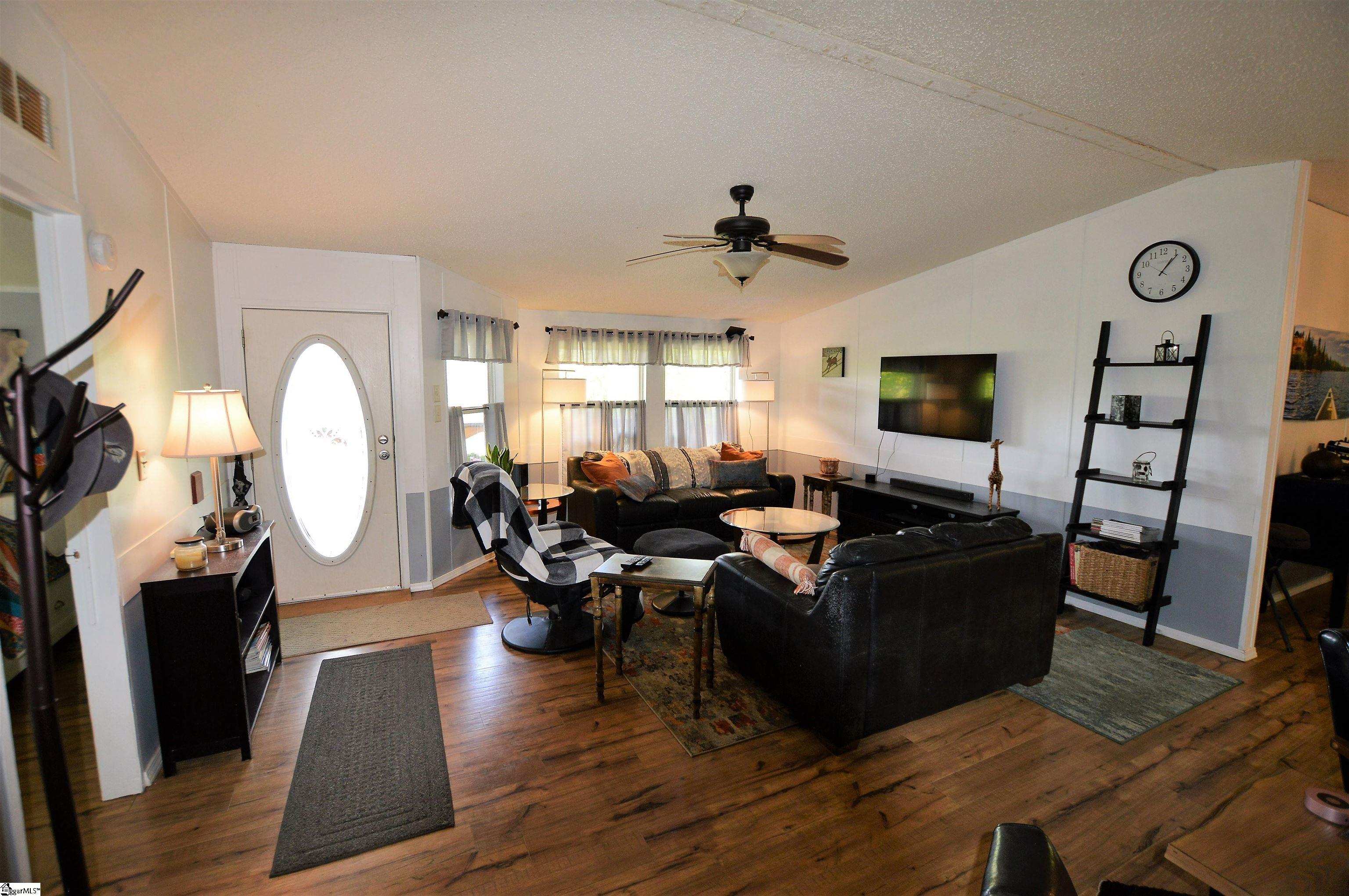 2116 Lamb Mountain Road Hendersonville, NC 28792 - Photo 8 of 29