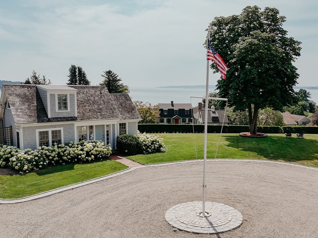 20 Seabury Point Road Duxbury, MA 02332 - Photo 2 of 42