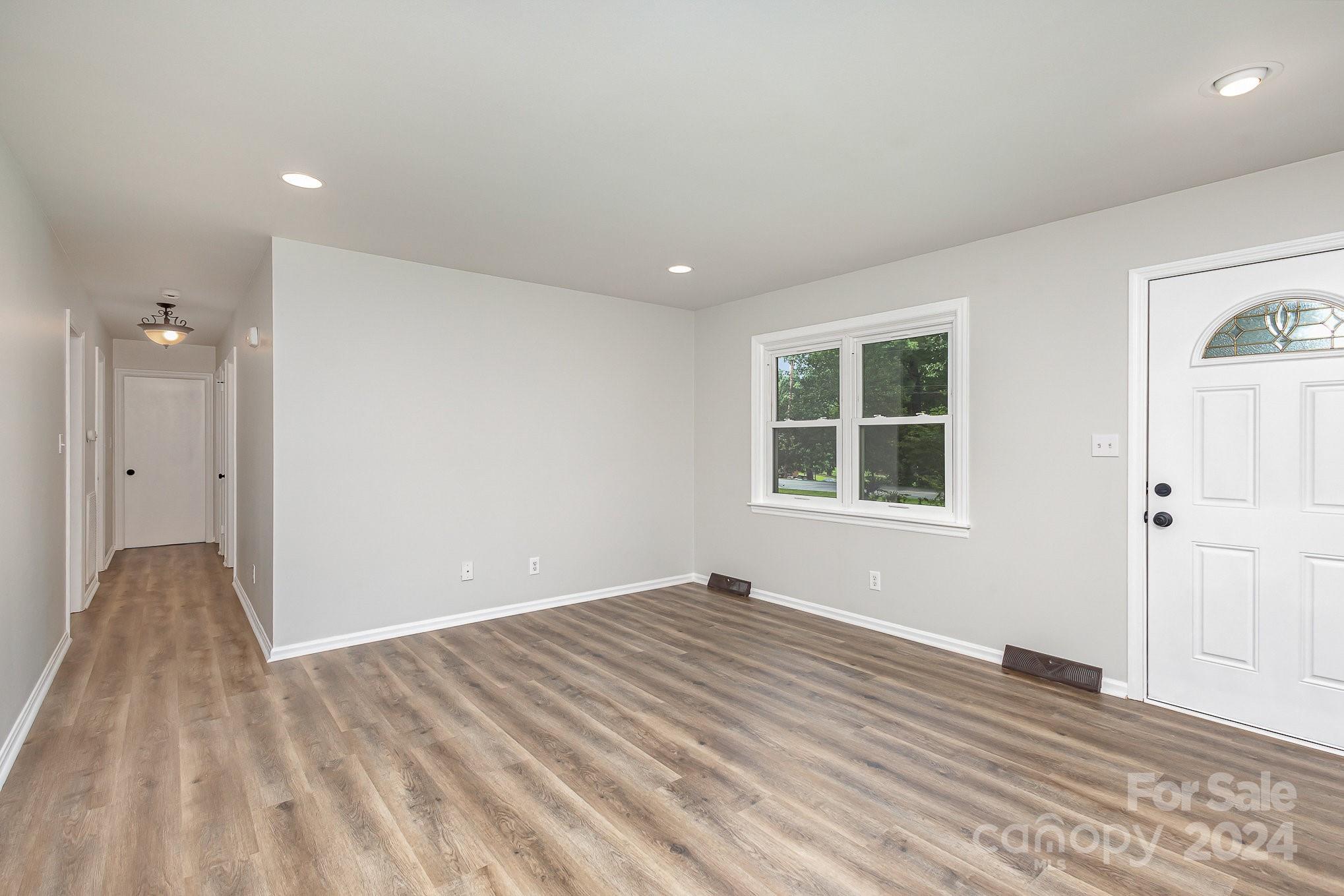 1022 Linwood Road Kings Mountain, NC 28086 - Photo 9 of 27 Gallery Image 9
