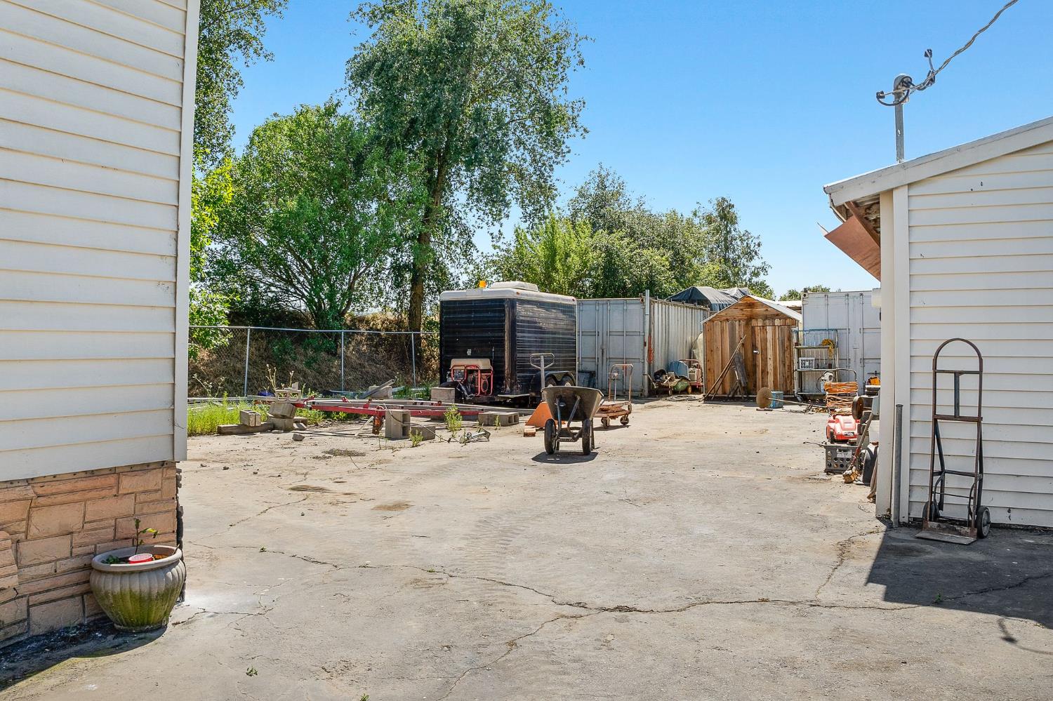 6833 Rio Linda Boulevard Rio Linda, CA 95673 - Photo 8 of 16 Gallery Image 8