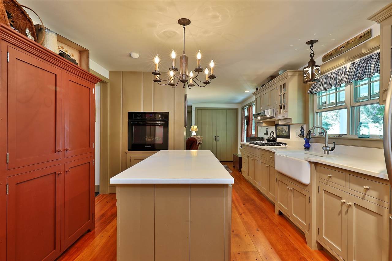 806 Breezy Hill Road Springfield, VT 05156 - Photo 10 of 40