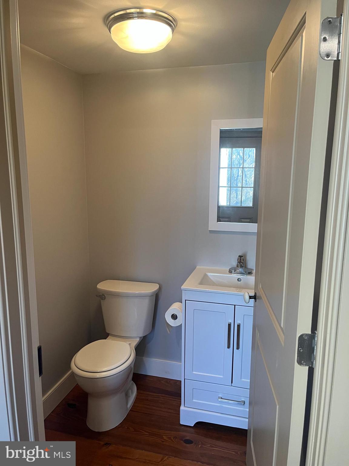 112 Main Street Hamilton, NJ 08620 - Photo 16 of 54 1/2 bath