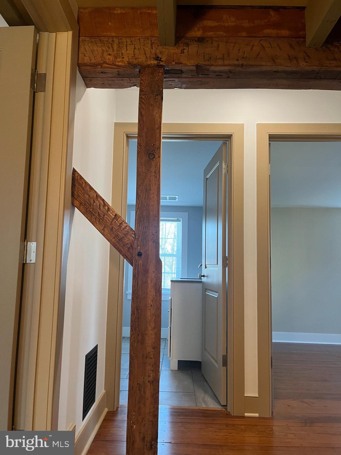 112 Main Street Hamilton, NJ 08620 - Photo 40 of 54 2nd floor hall