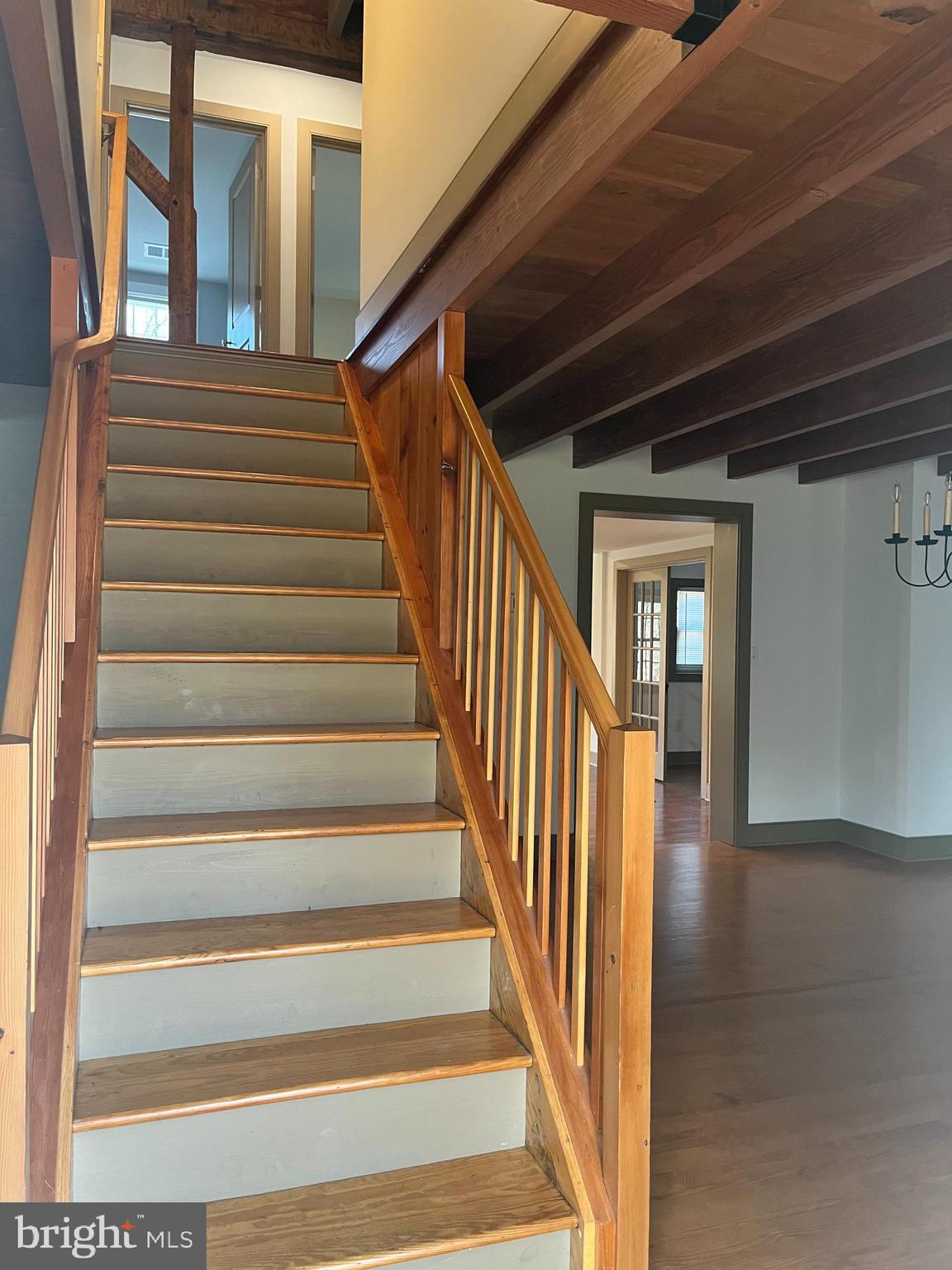 112 Main Street Hamilton, NJ 08620 - Photo 4 of 54