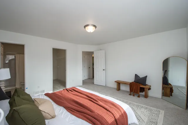 $336,595 | 2408 38th Avenue South, Moorhead, MN 56560