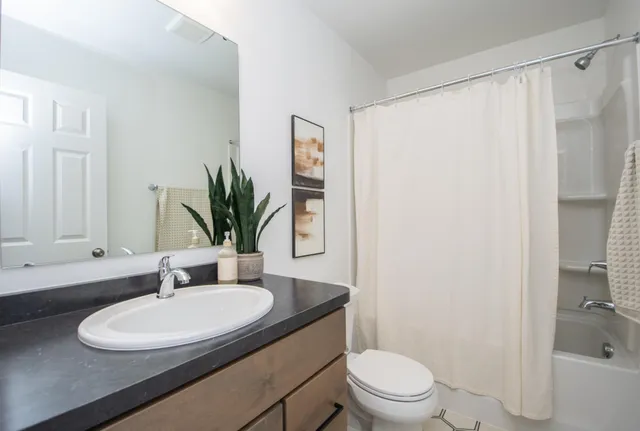 $336,595 | 2408 38th Avenue South, Moorhead, MN 56560