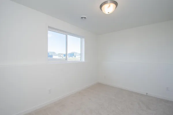 $336,595 | 2408 38th Avenue South, Moorhead, MN 56560
