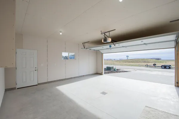$336,595 | 2408 38th Avenue South, Moorhead, MN 56560