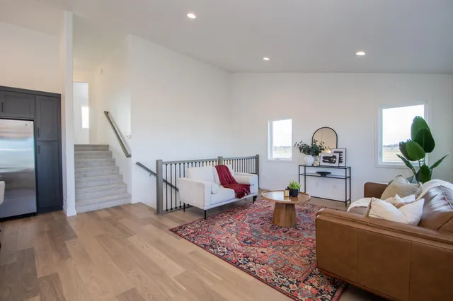 $336,595 | 2408 38th Avenue South, Moorhead, MN 56560