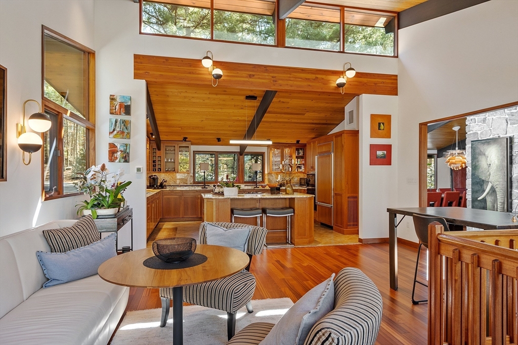 41 Stonehedge Road Lincoln, MA 01773 - Photo 17 of 42