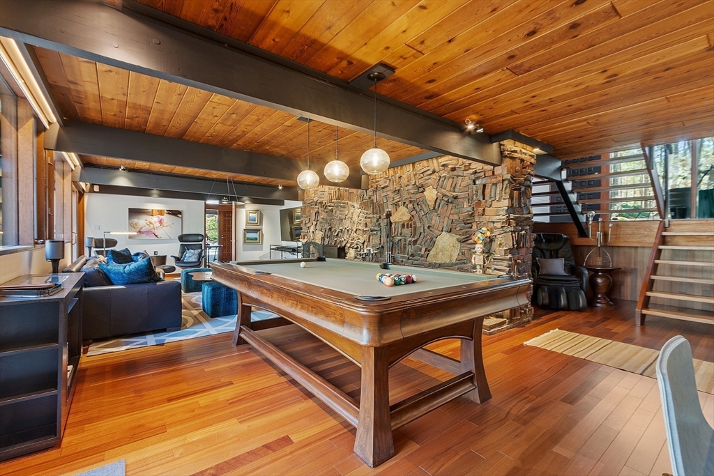 41 Stonehedge Road Lincoln, MA 01773 - Photo 24 of 42