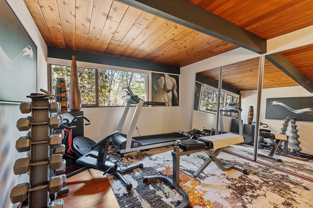 41 Stonehedge Road Lincoln, MA 01773 - Photo 33 of 42