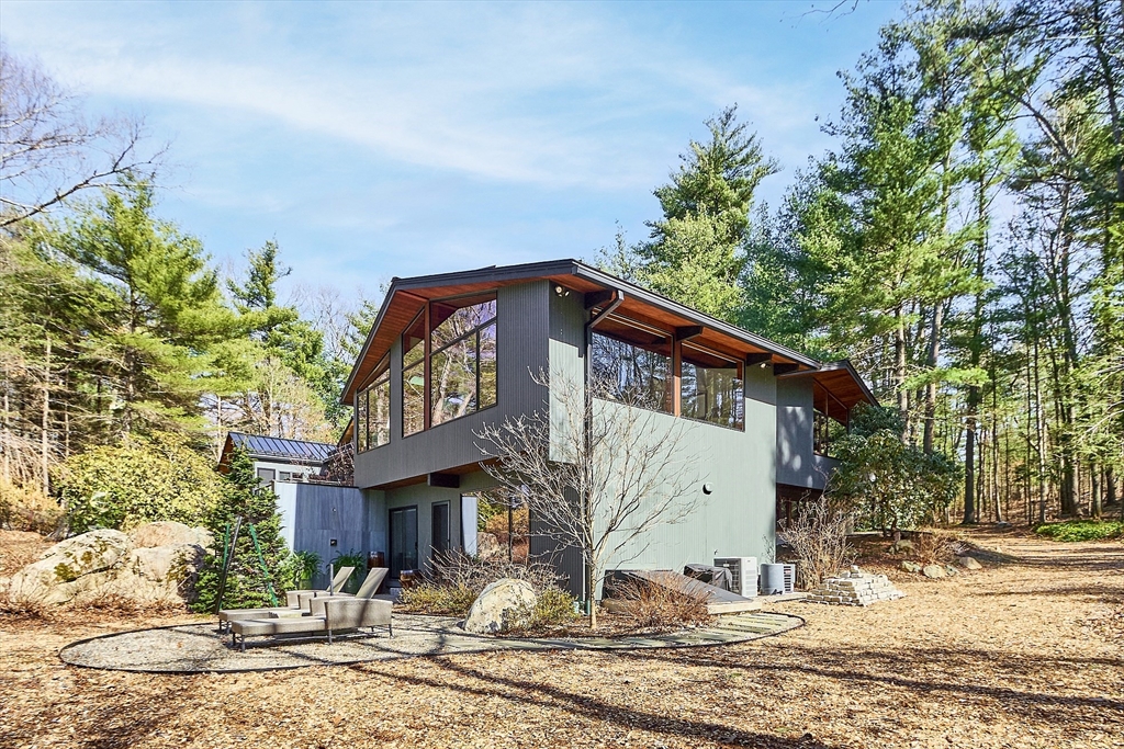 41 Stonehedge Road Lincoln, MA 01773 - Photo 39 of 42