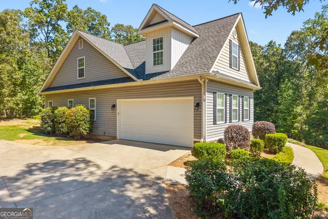 $618,500 | 268 Northwoods Dr Mount, Mount Airy, GA 30563