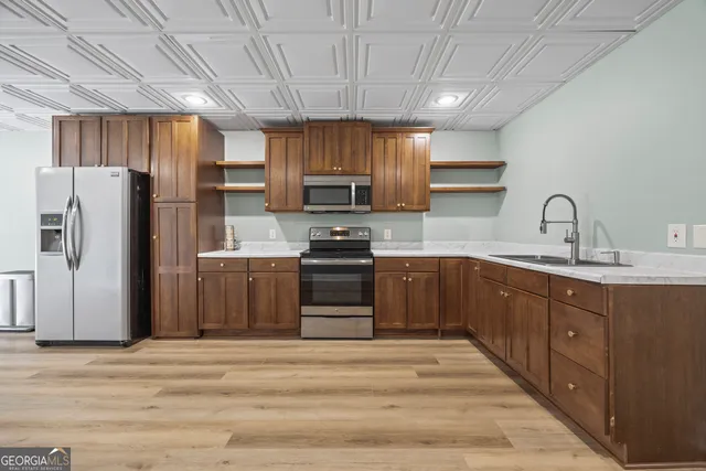 $618,500 | 268 Northwoods Dr Mount, Mount Airy, GA 30563