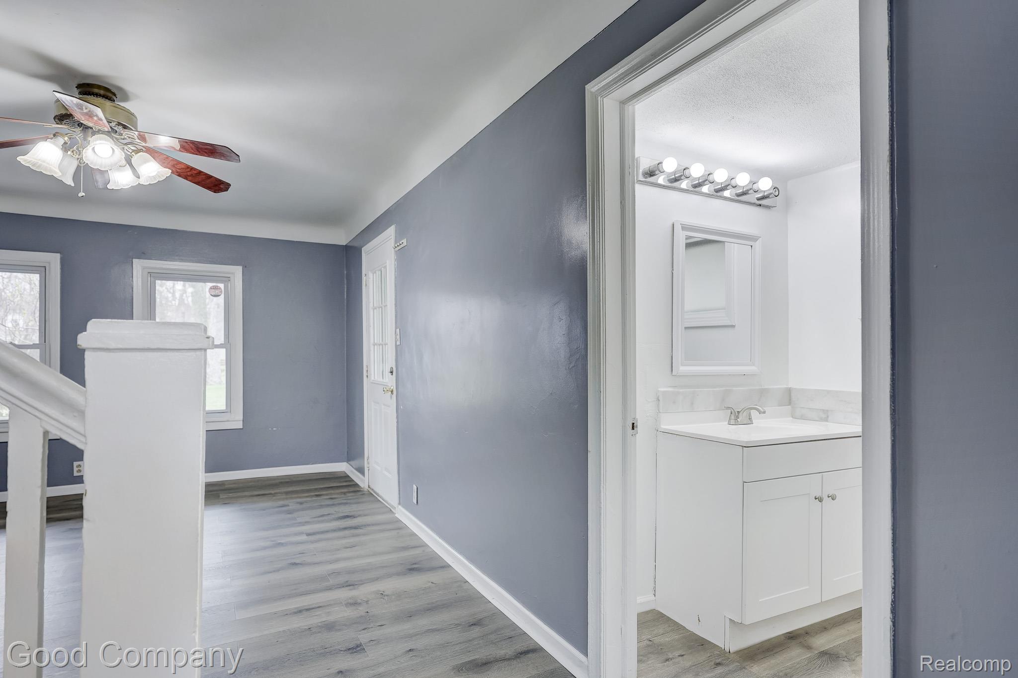 1377 Dorothea Road Berkley, MI 48072 - Photo 12 of 36 1377 Dorothea Rd.-12.jpg