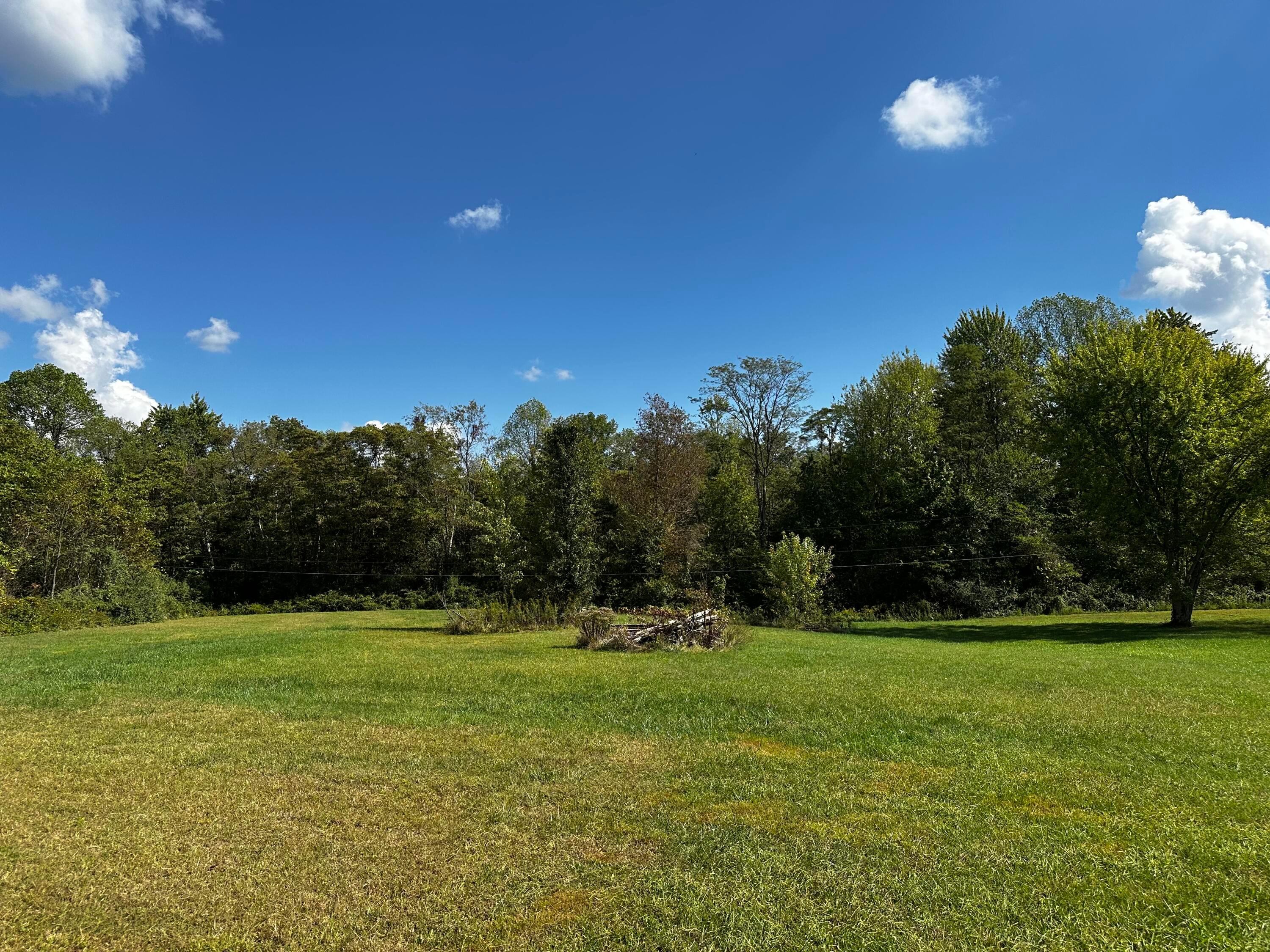 7035 Green Road Hillsboro, OH 45133 - Photo 14 of 23 IMG_2297