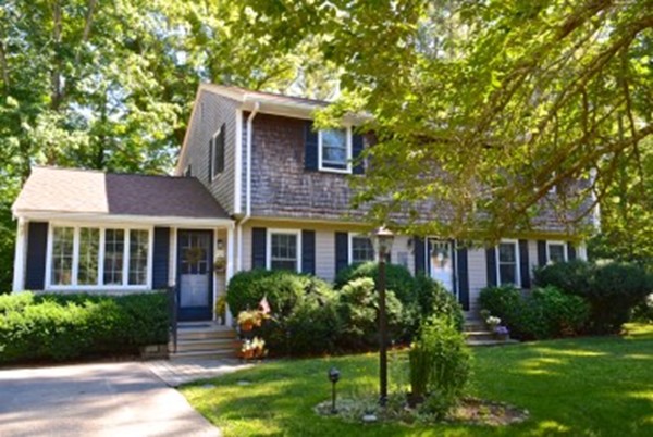 10 Coombs Road Rochester, MA 02770 - Photo 1 of 18