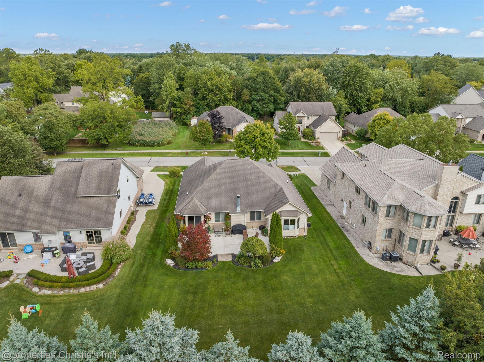 3654 McComb Drive Rochester, MI 48307 - Photo 10 of 49 Gallery Image 10