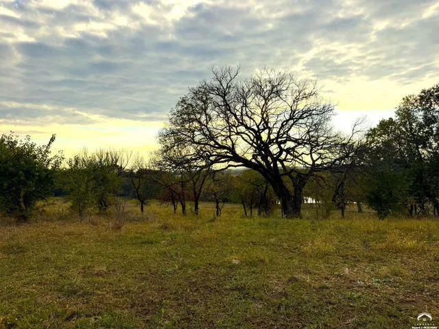 $230,000 | 1200 B East 100th Road, Berryton, KS 66409