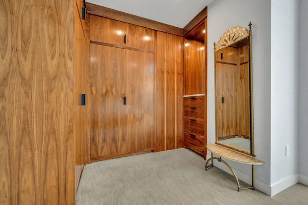 $13,500 | 160 2nd Avenue South, Unit 1701, Nashville, TN 37201