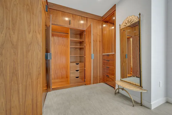 $13,500 | 160 2nd Avenue South, Unit 1701, Nashville, TN 37201