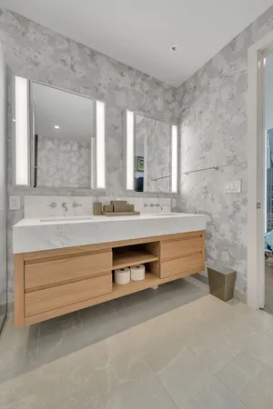 $13,500 | 160 2nd Avenue South, Unit 1701, Nashville, TN 37201