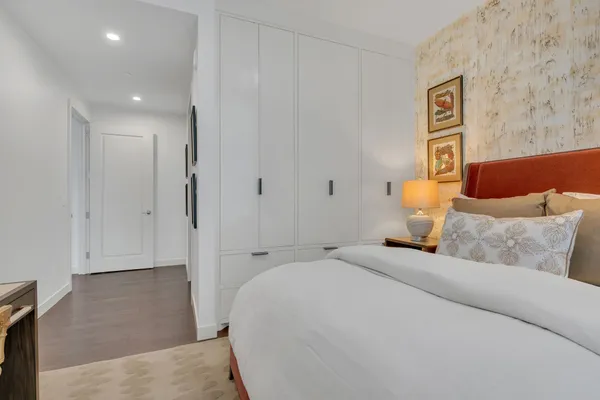 $13,500 | 160 2nd Avenue South, Unit 1701, Nashville, TN 37201