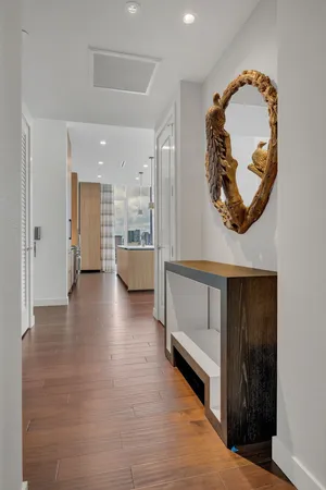 $13,500 | 160 2nd Avenue South, Unit 1701, Nashville, TN 37201