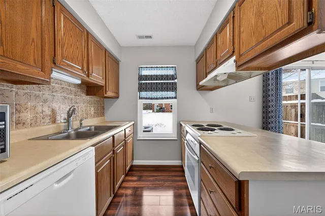 $170,000 | 30 Delray Court, St. Peters, MO 63376