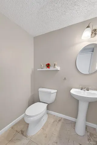 $170,000 | 30 Delray Court, St. Peters, MO 63376