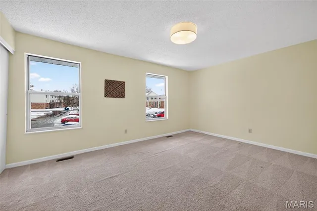 $170,000 | 30 Delray Court, St. Peters, MO 63376