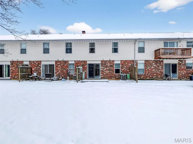 $170,000 | 30 Delray Court, St. Peters, MO 63376