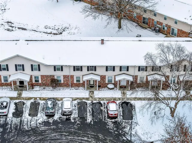 $170,000 | 30 Delray Court, St. Peters, MO 63376