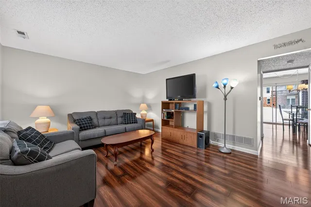 $170,000 | 30 Delray Court, St. Peters, MO 63376