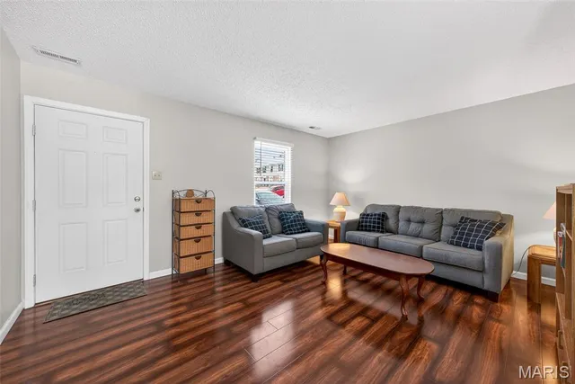 $170,000 | 30 Delray Court, St. Peters, MO 63376