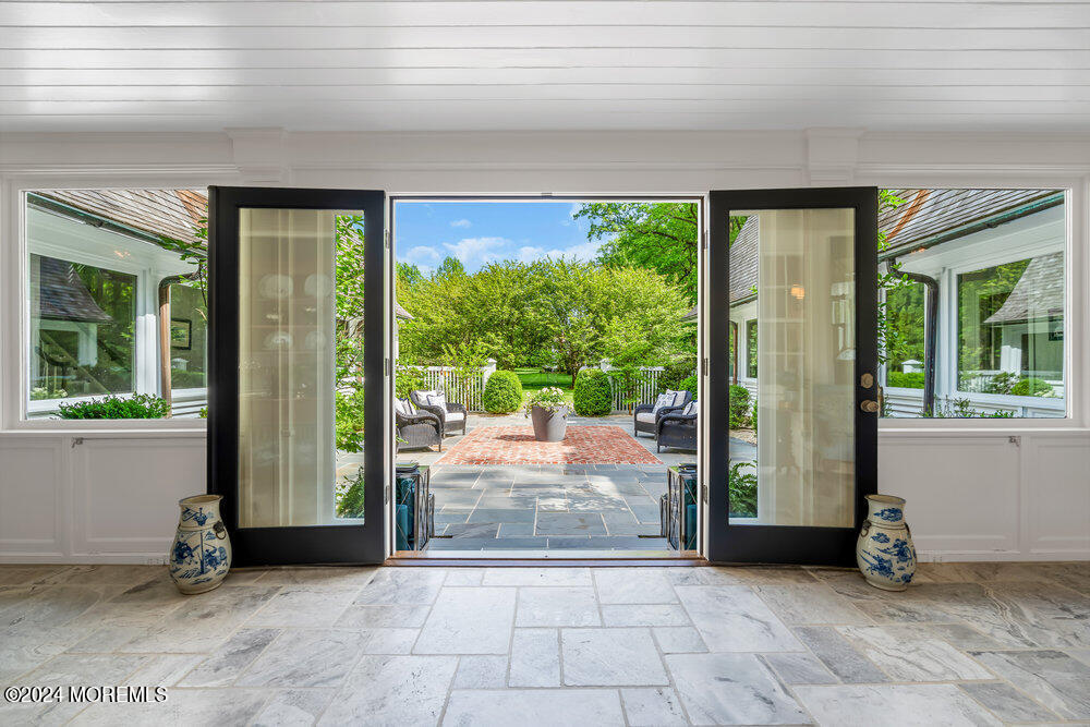 1 Post Road Rumson, NJ 07760 - Photo 4 of 91 017_dsc07128_694