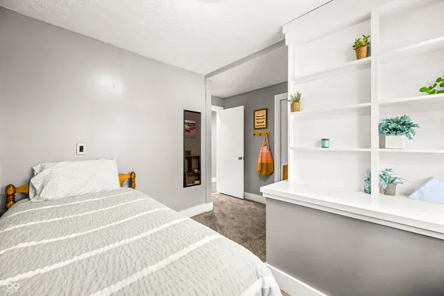 $785,000 | 7604 Heather Drive, Nineveh, IN 46164