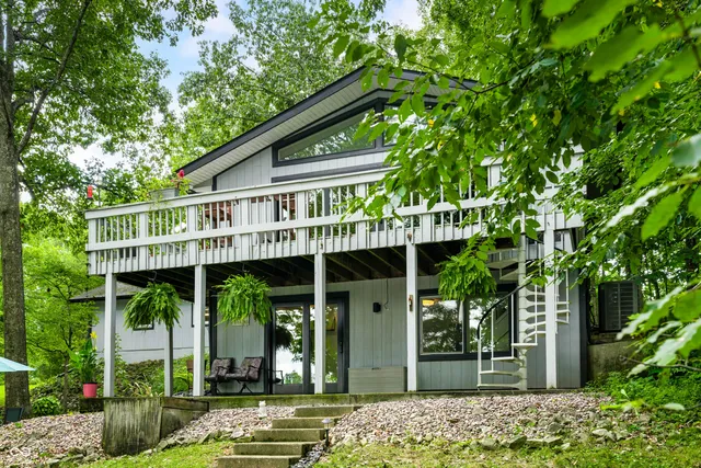 $785,000 | 7604 Heather Drive, Nineveh, IN 46164