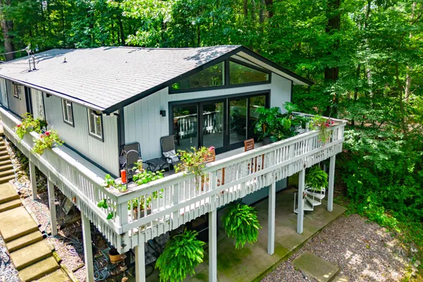 $785,000 | 7604 Heather Drive, Nineveh, IN 46164