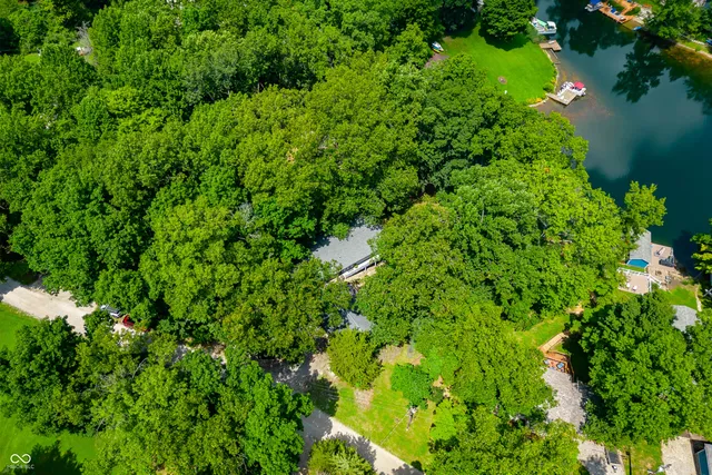 $785,000 | 7604 Heather Drive, Nineveh, IN 46164