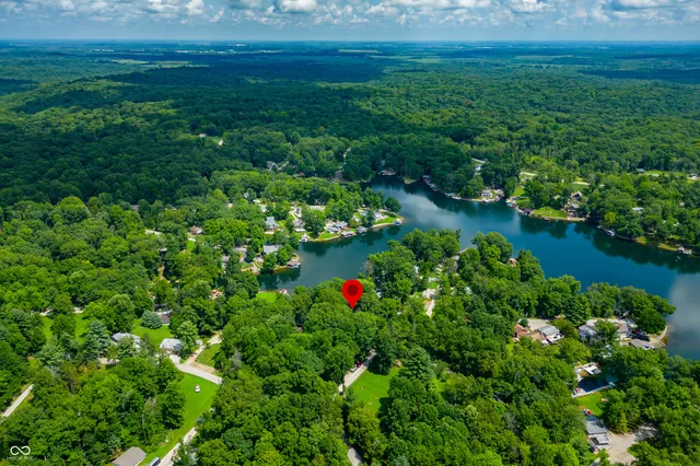 $785,000 | 7604 Heather Drive, Nineveh, IN 46164