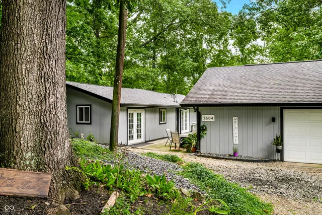 $785,000 | 7604 Heather Drive, Nineveh, IN 46164