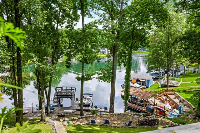 $785,000 | 7604 Heather Drive, Nineveh, IN 46164