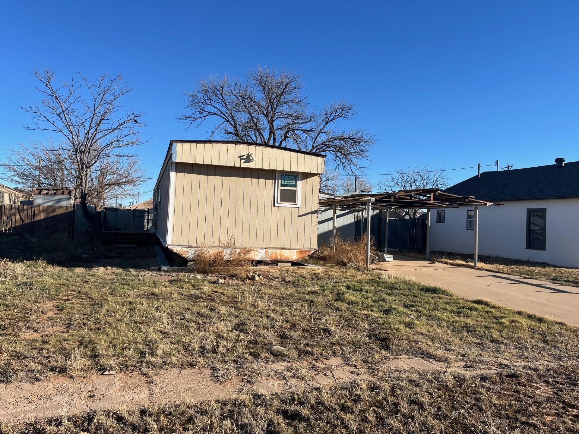 409 8th Street Levelland, TX 79336 - Photo 2 of 4 pic2