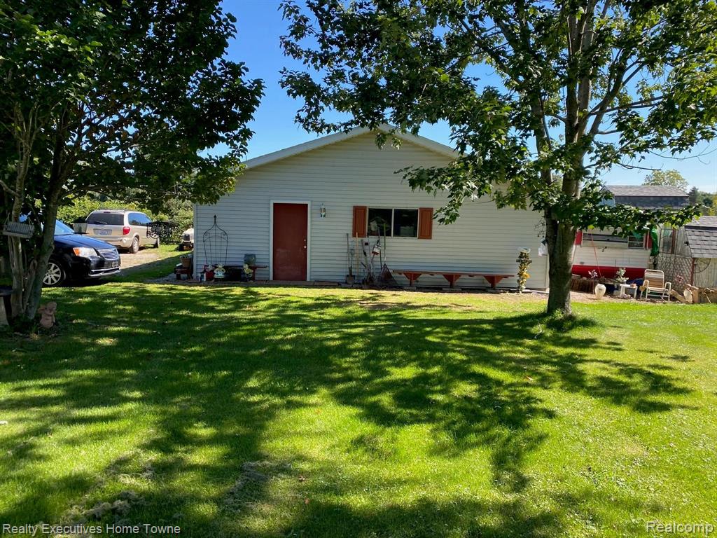 477 West Galbraith Line Road Melvin, MI 48454 - Photo 6 of 28