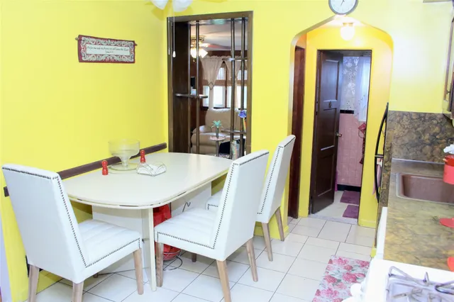 $849,000 | 24 Garnet Place, Elmont, NY 11003